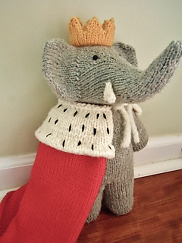 Free knitting pattern for Babar elephant toy with clothes