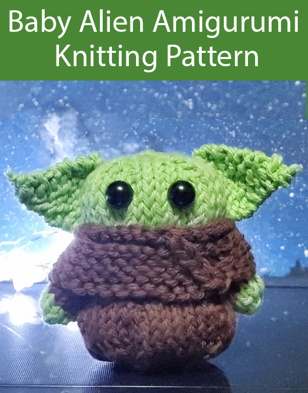 Quarantine + knitting + newborn = Baby Yoda. This is the Way. : r/aww