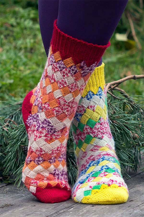 Free Knitting Pattern for Basketcase Socks