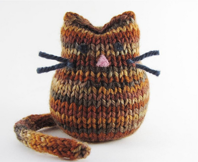 Free knitting pattern for Beans the Cat and more cat knitting patterns