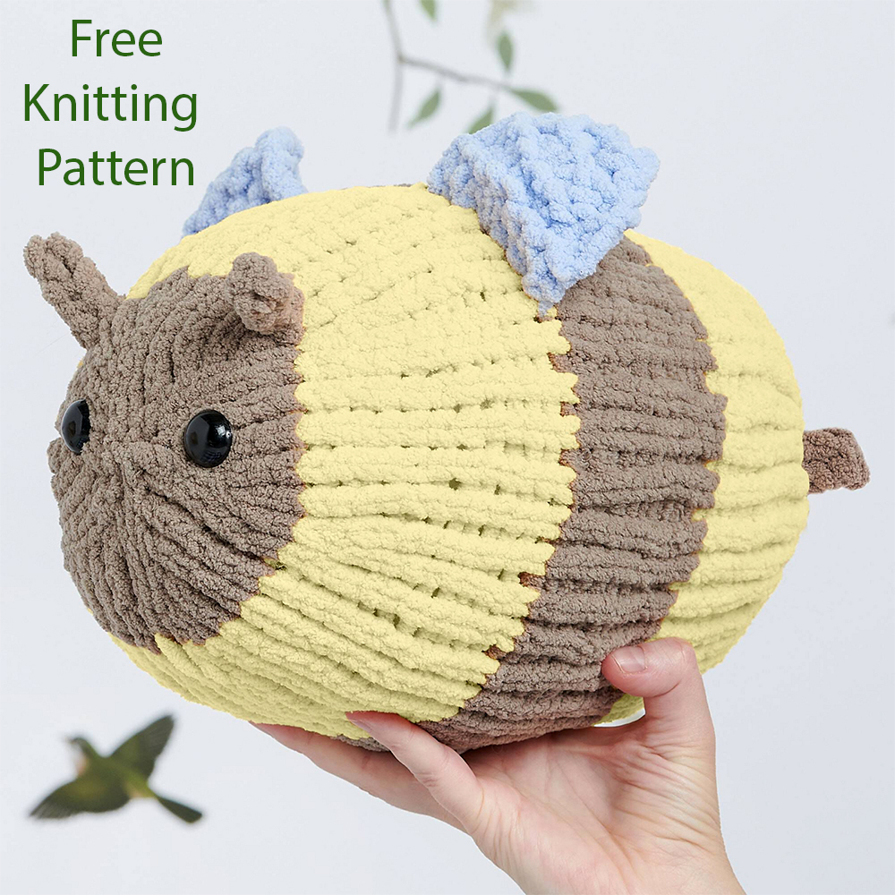 Free Bernard Bee Plushie Knitting Pattern