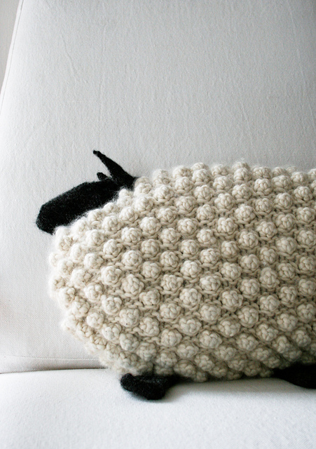 Bobble Sheep Pillow Free Knitting Pattern and more free cushion knitting patterns
