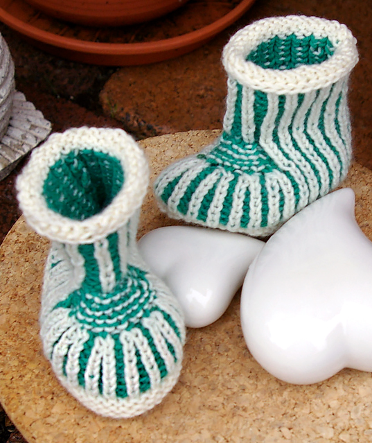 Free Knitting Pattern for Brioche Baby Booties