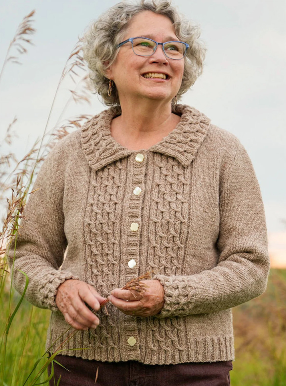 Cable Collar Cardigan Knitting Pattern