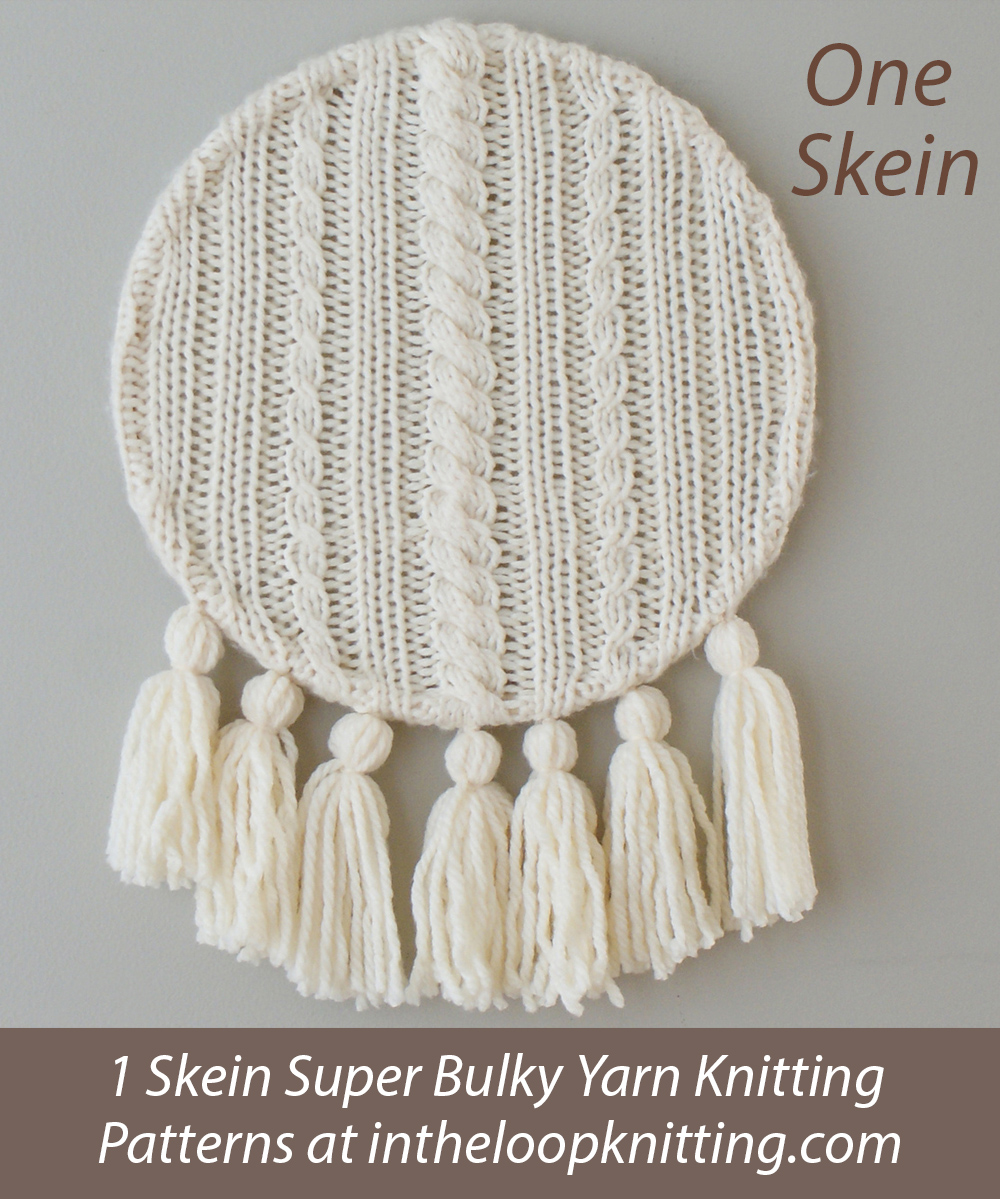 Cable Knit and Tassels Wall Hanging Knitting Pattern