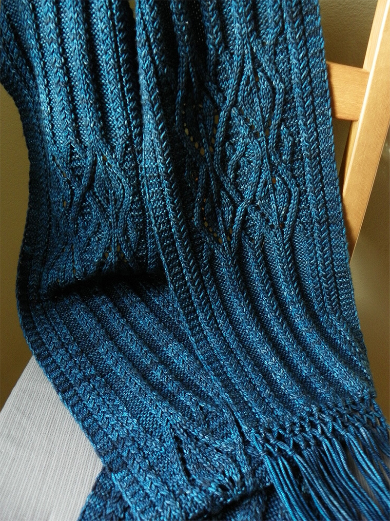 Knitting Pattern 1-derfull Cables Scarf