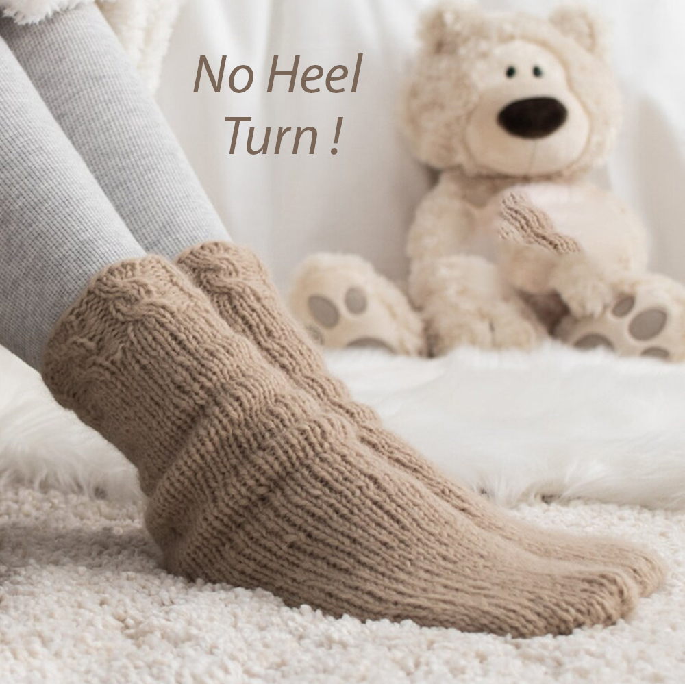Snowy Day Socks Free Knitting Pattern