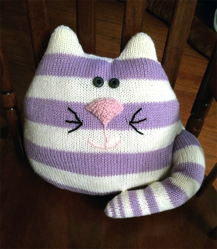 Free Knitting Pattern for Cat Cushion