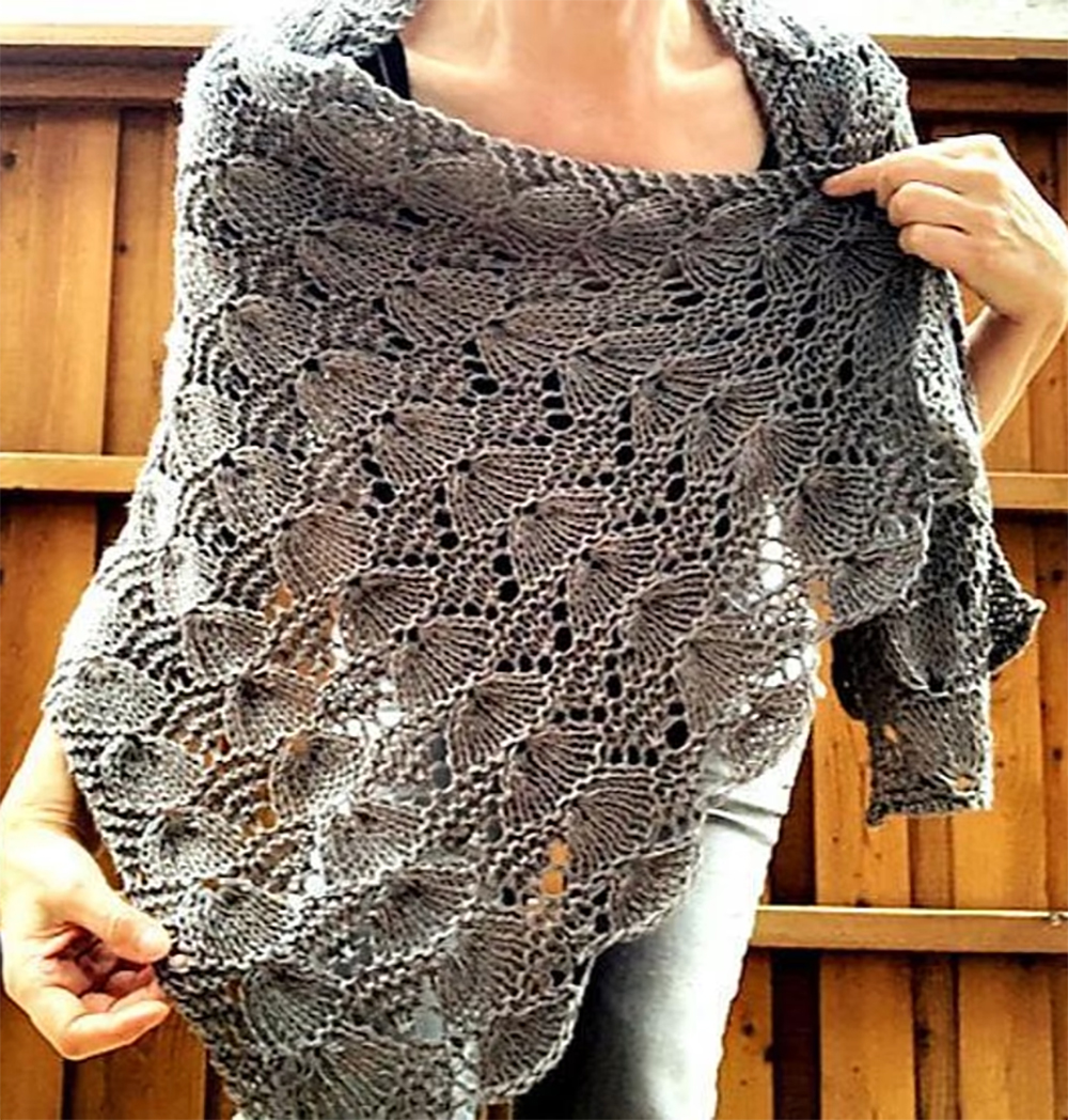 Coquille Shawl Knitting Pattern