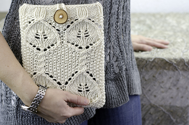 Free knitting pattern for Corylus iPad Sleeve and more device knitting patterns