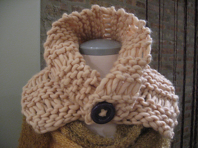 Free knitting pattern for extra chunky neck warmer and more neckwarmer knitting patterns