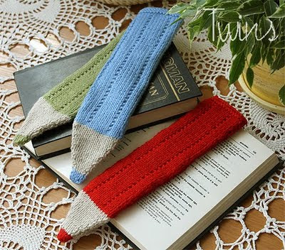 Free knitting pattern for Crayon Bookmarks and other stash buster knitting patterns