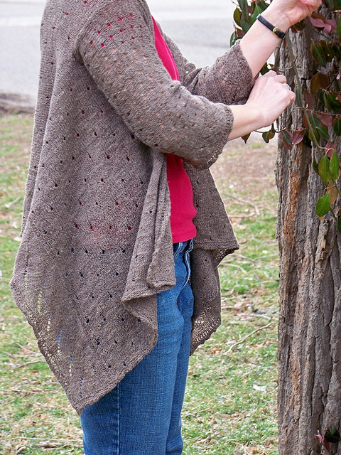 Free knitting pattern for Daedalus Cardigan and more draped cardigan knitting patterns