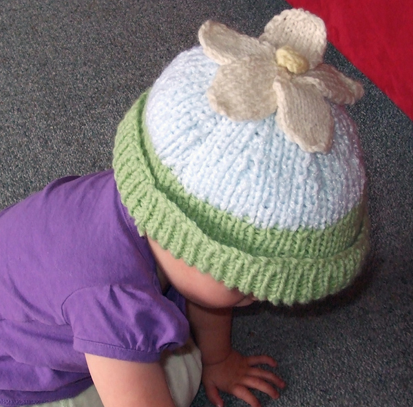 Free Knitting Pattern for Daisy Top Hat