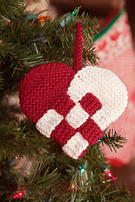 Knitting Pattern for Danske Hjerte / Danish Heart Ornament