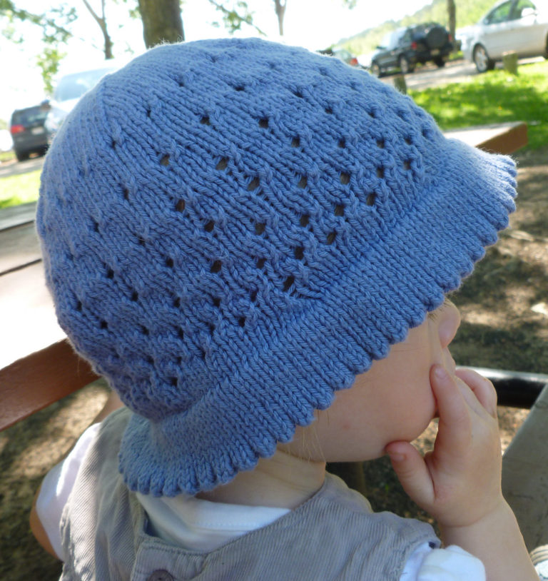 mitología extraño cerebro Baby Hats With Brims Knitting Patterns - In the Loop Knitting