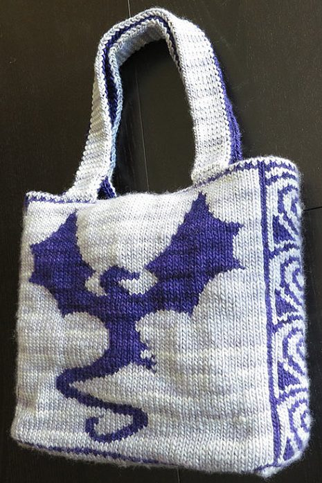 Knitting pattern for Dragonflight Tote Bag