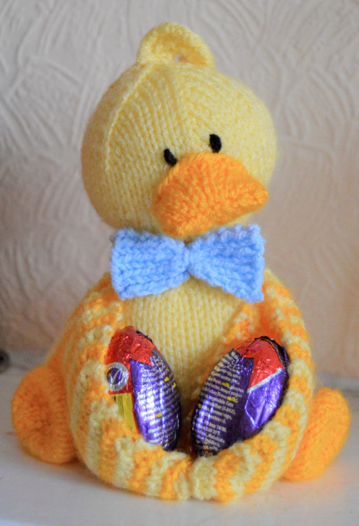 Free Knitting Pattern for Ducky Egg Holder