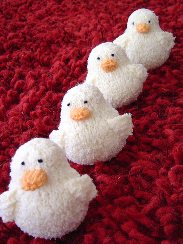 Easter Peeps Free Knitting Pattern | Free Quick Easter Knitting Patterns at http://intheloopknitting.com/free-quick-easter-knitting-patterns