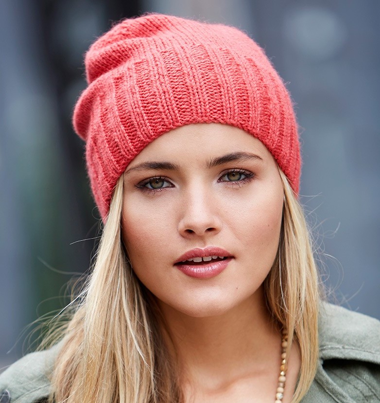 Free knitting pattern for Effortless Beanie slouchy hat with ribbed brim