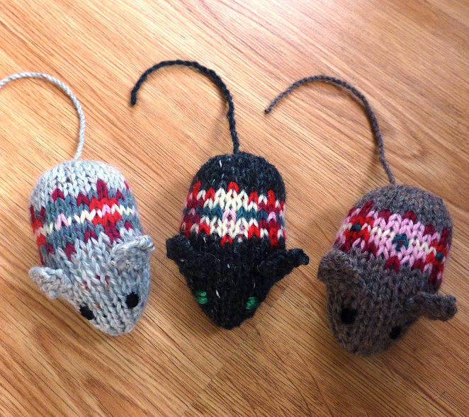 Free Knitting Pattern for Fair Isle Mice