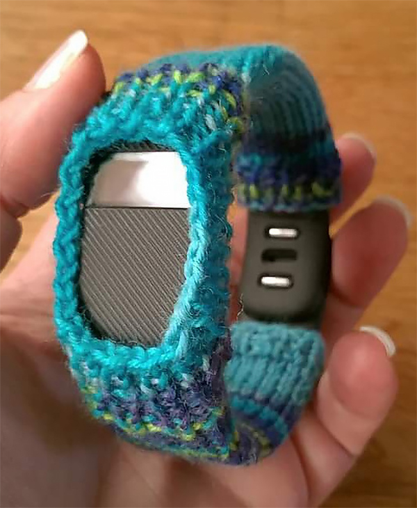 Free Knitting Pattern for Fitbit Cover