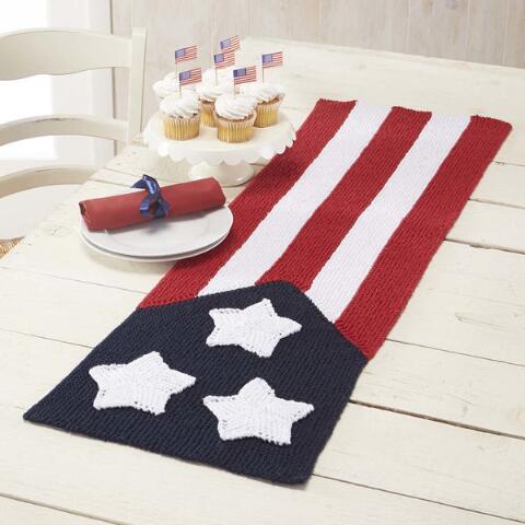 Free knitting pattern for American Flag Table Runner