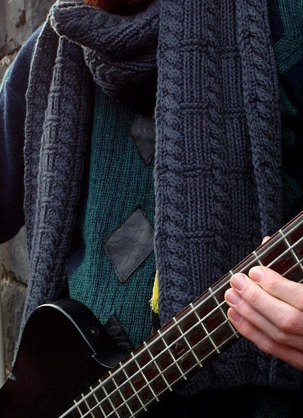 Knitting Pattern for Fretboard Scarf