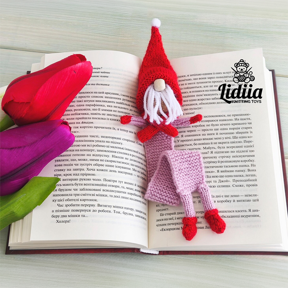 Gnome Bookmark Knitting Pattern