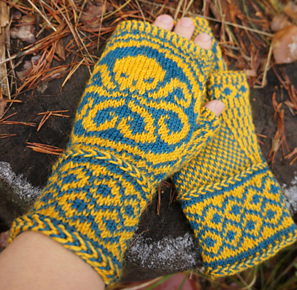 Free Knitting Pattern for Hail Hydra Mitts