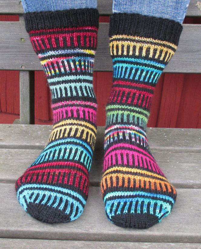 Knitting Pattern for Happy Go Scrappy Socks