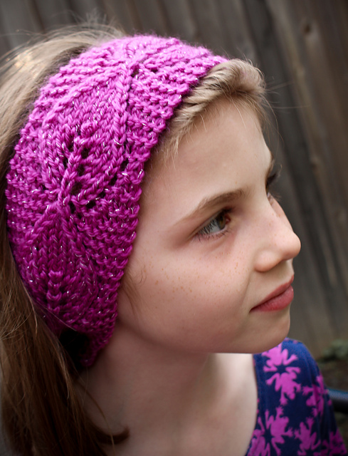 Free knitting patterns for Bouquet of 4 Headbands and more headband knitting patterns