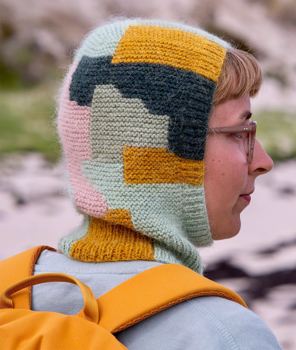 Intarsia Balaclava Knitting Pattern