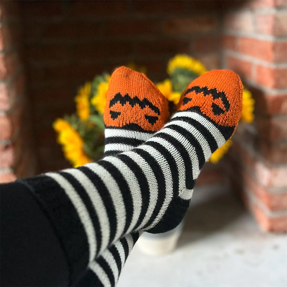 Free Halloween Socks Halloween Knitting Pattern