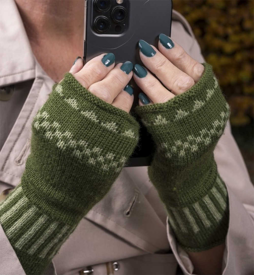 Knitting Pattern Just a Half Mittens