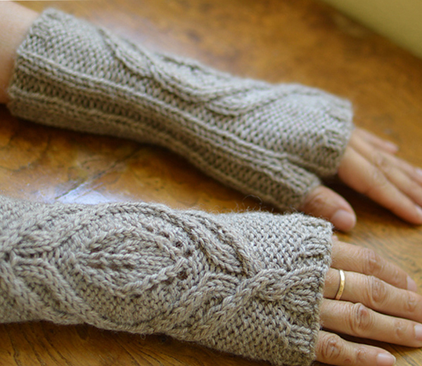Knitting Pattern for Kiki Fingerless Gloves