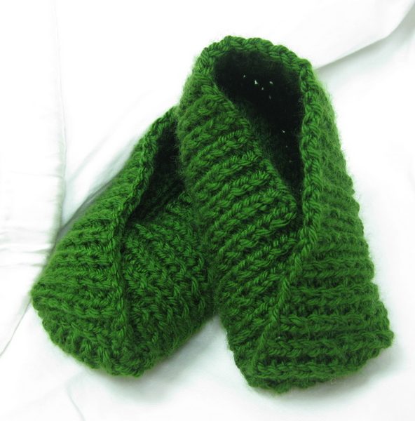 Free knitting pattern for Kimono Slippers