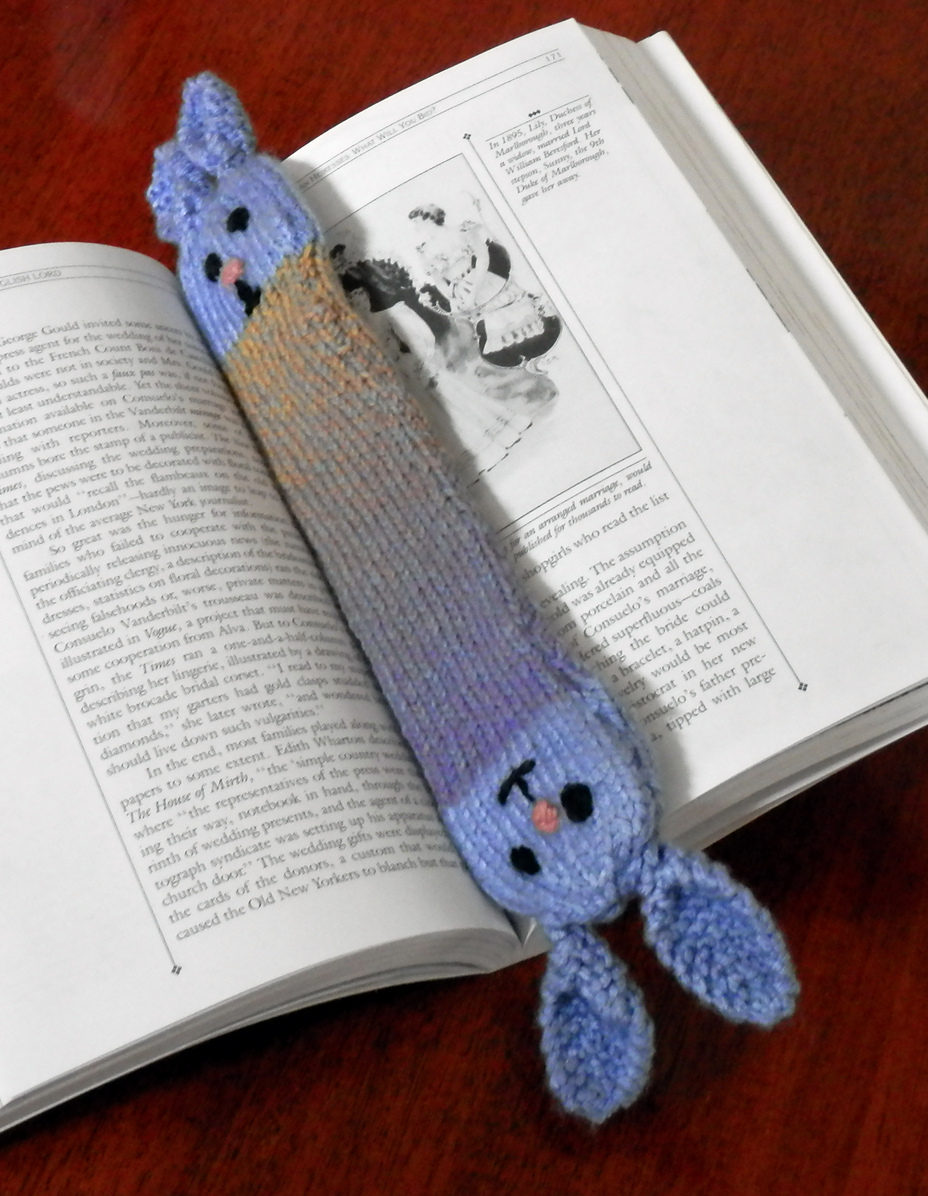 Free Knitting Pattern for Bunny Bookmark