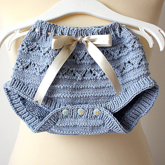 Knitting pattern for lace diaper cover