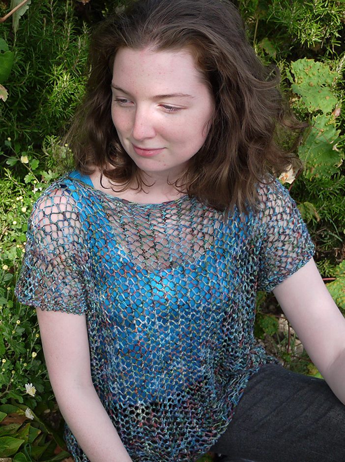 Easy knitting pattern for Lucente mesh tee top