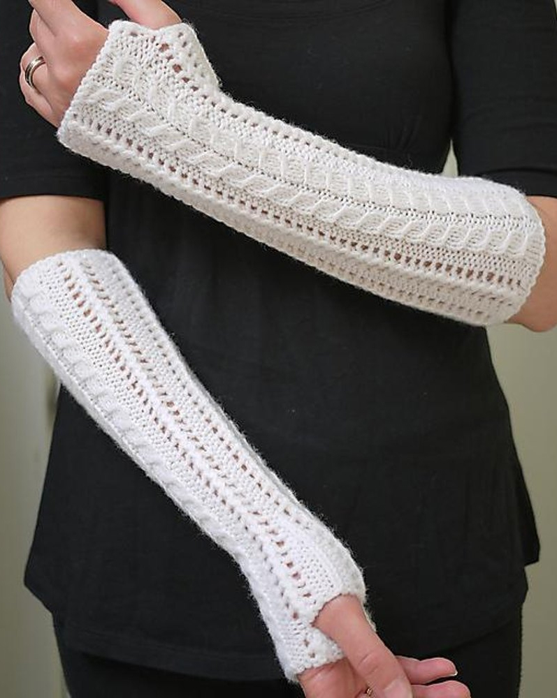 lace fingerless gloves knitting pattern