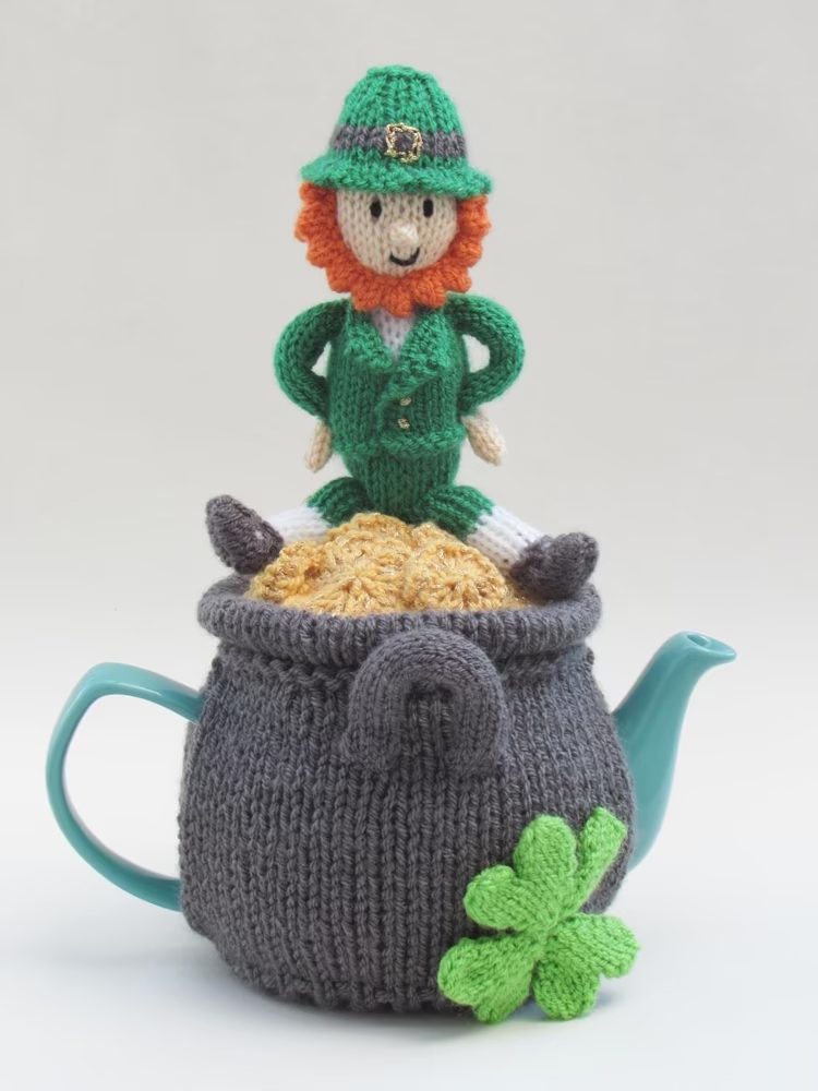 Lucky Leprechaun Tea Cosy Knitting Patterns