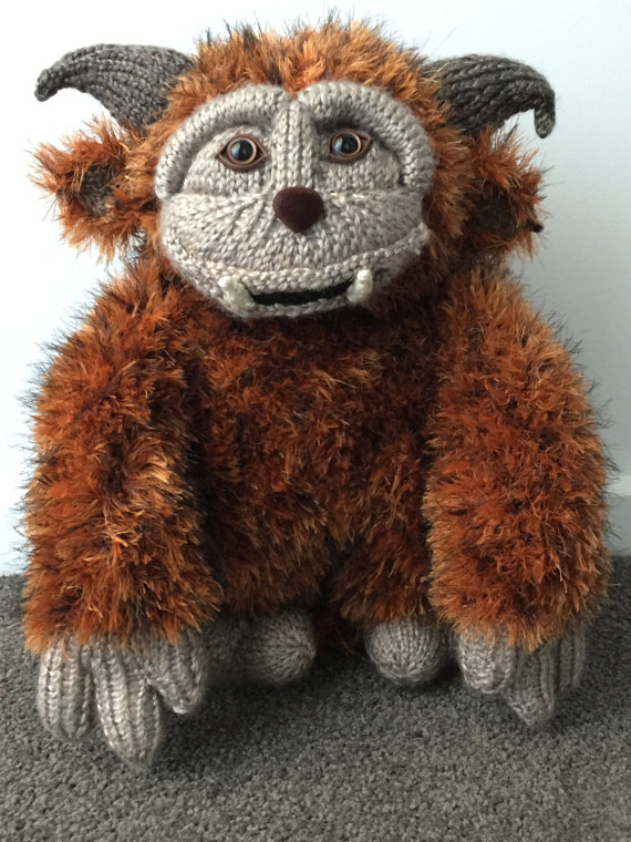 Knitting pattern for Ludo from Labyrinth toy