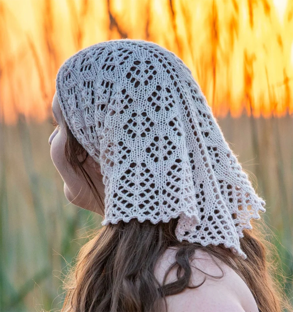 Malibu Girl Bandana Knitting Pattern