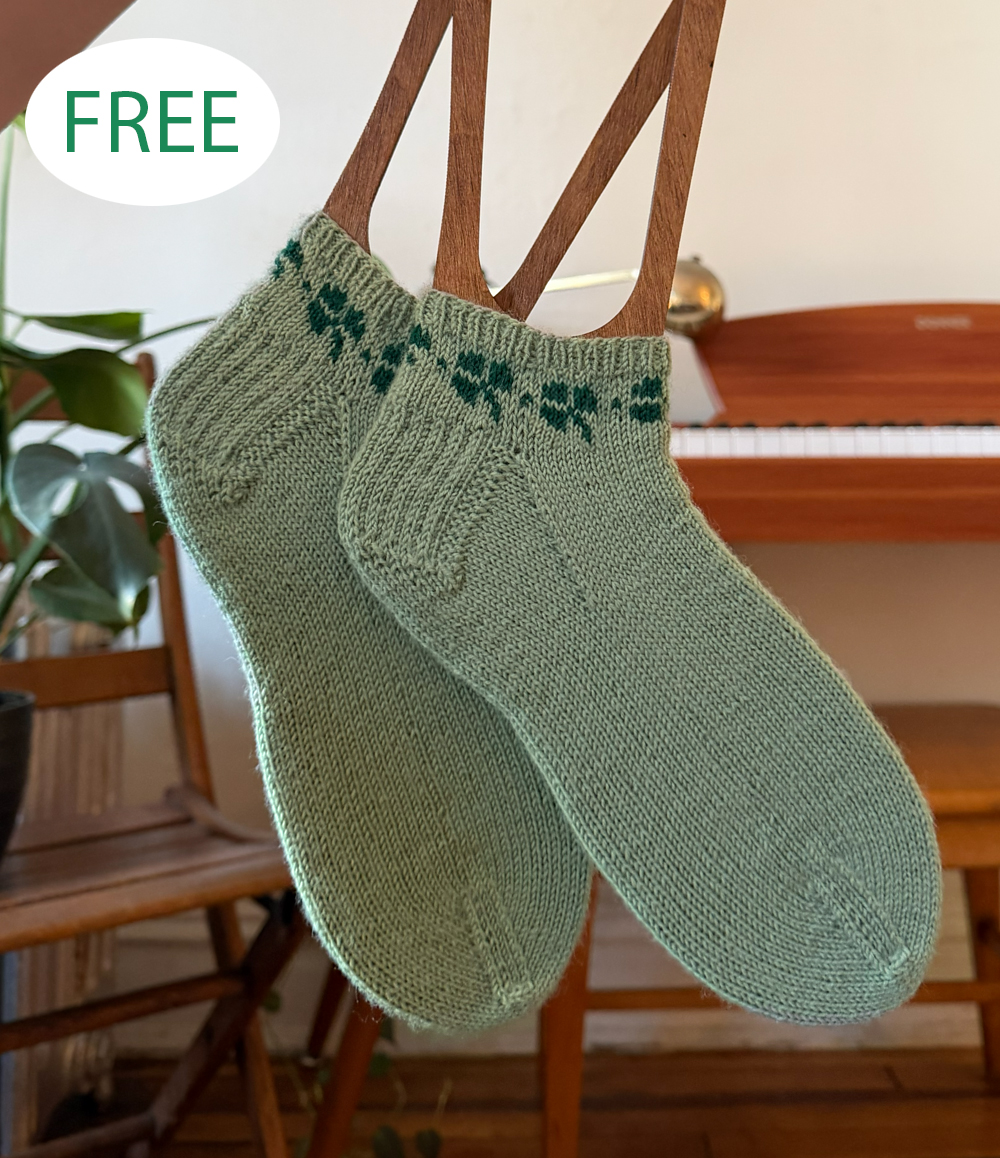 Free Shamrock and Clover Socks Knitting Pattern
