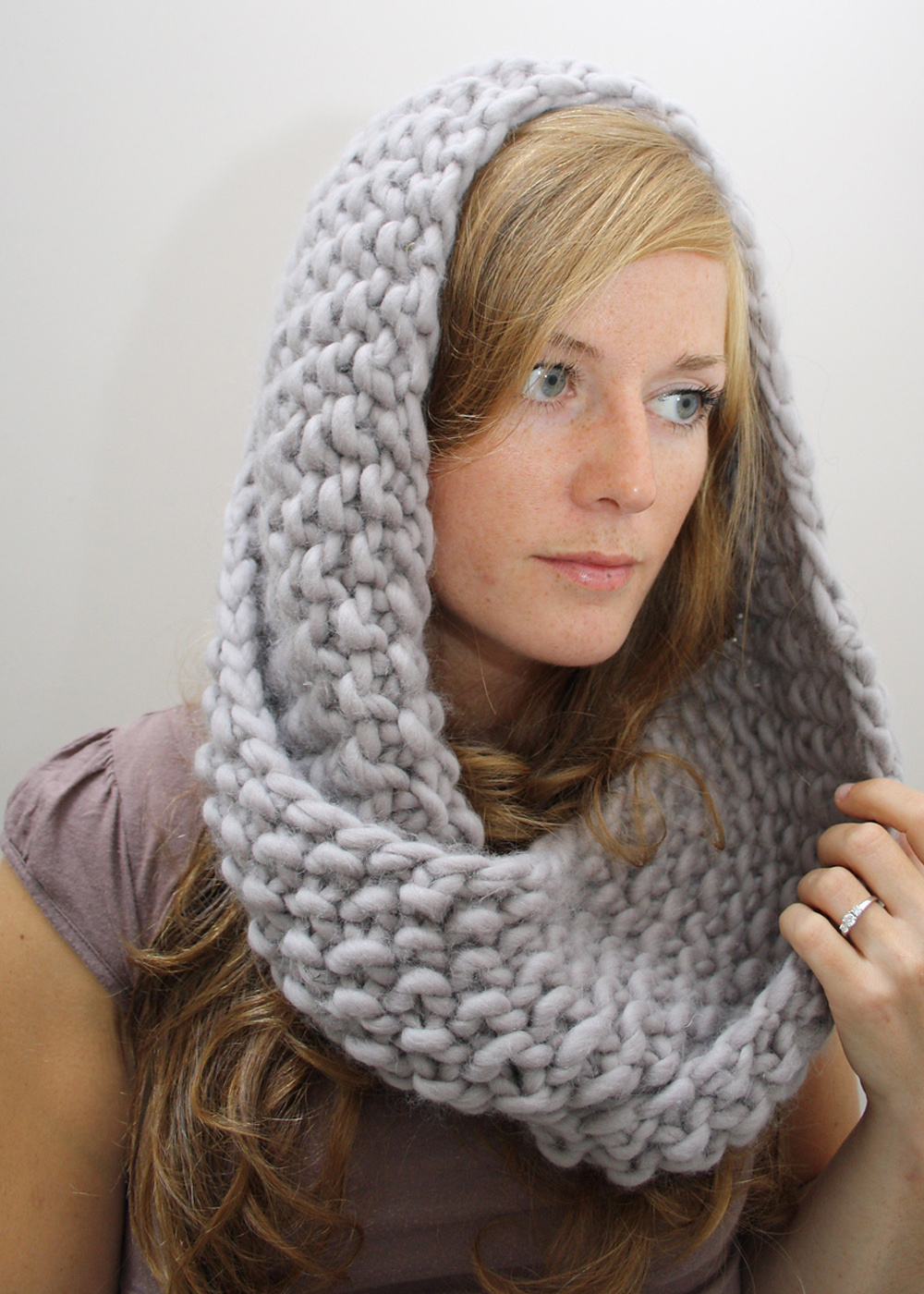 Free knitting pattern for Marian Cowl and more weekend knitting patterns
