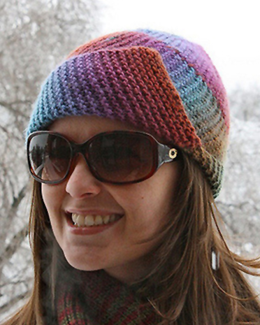 Free knitting pattern for Mochi Plus Spiral Hat