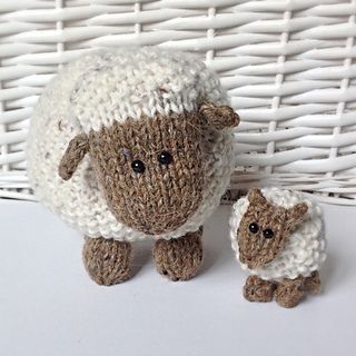 Moss the Sheep knitting pattern and more lamb and sheep knitting patterns