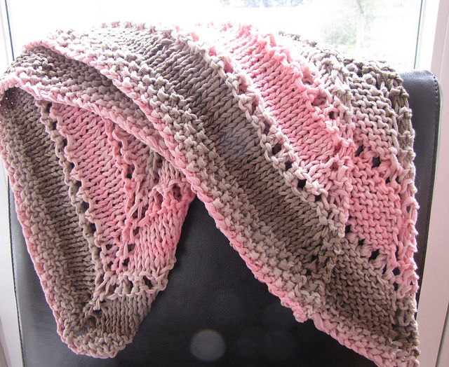 No Fuss Shade Shawl