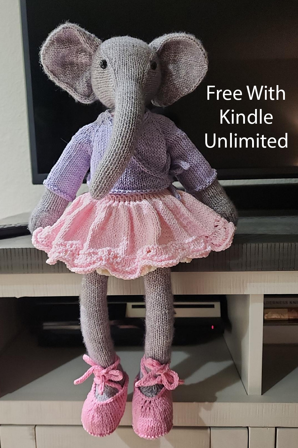 Olivia the Elephant Knitting Pattern